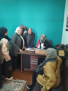 تقديم خدمة منظومة التامينات الإجتماعية لأعضاء "مبادرة اصنع بنفسك" للحرف اليدوية