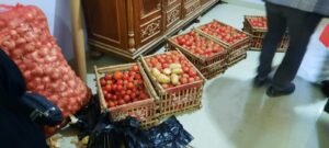 حزب الشعب الجمهوري بالسلام ثانٍ يوزع الخضروات مجانًا على الأهالي 