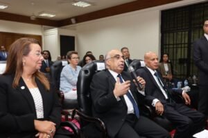 وزير العدل يفتتح غرفتين مؤمنتين مُخصصتين للمرأة ضحية العنف 

